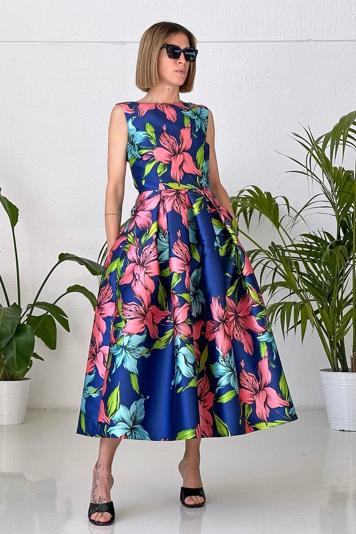 Big Flower Dress Blue V Neck Back - 48
